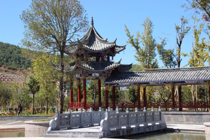 市政工程-丽江火车站站前广场